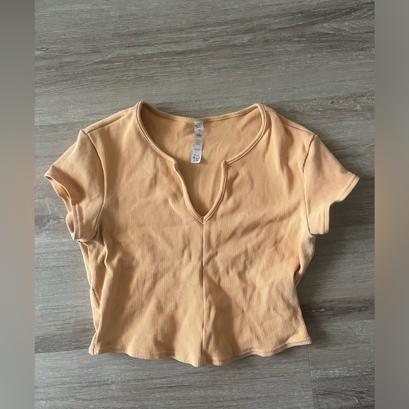 ALO Yoga Tops - Alo Workout Top
